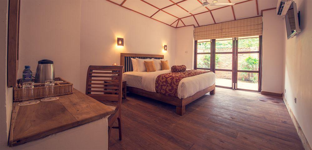 Ranweli Holiday Village Wayikkal Bagian luar foto