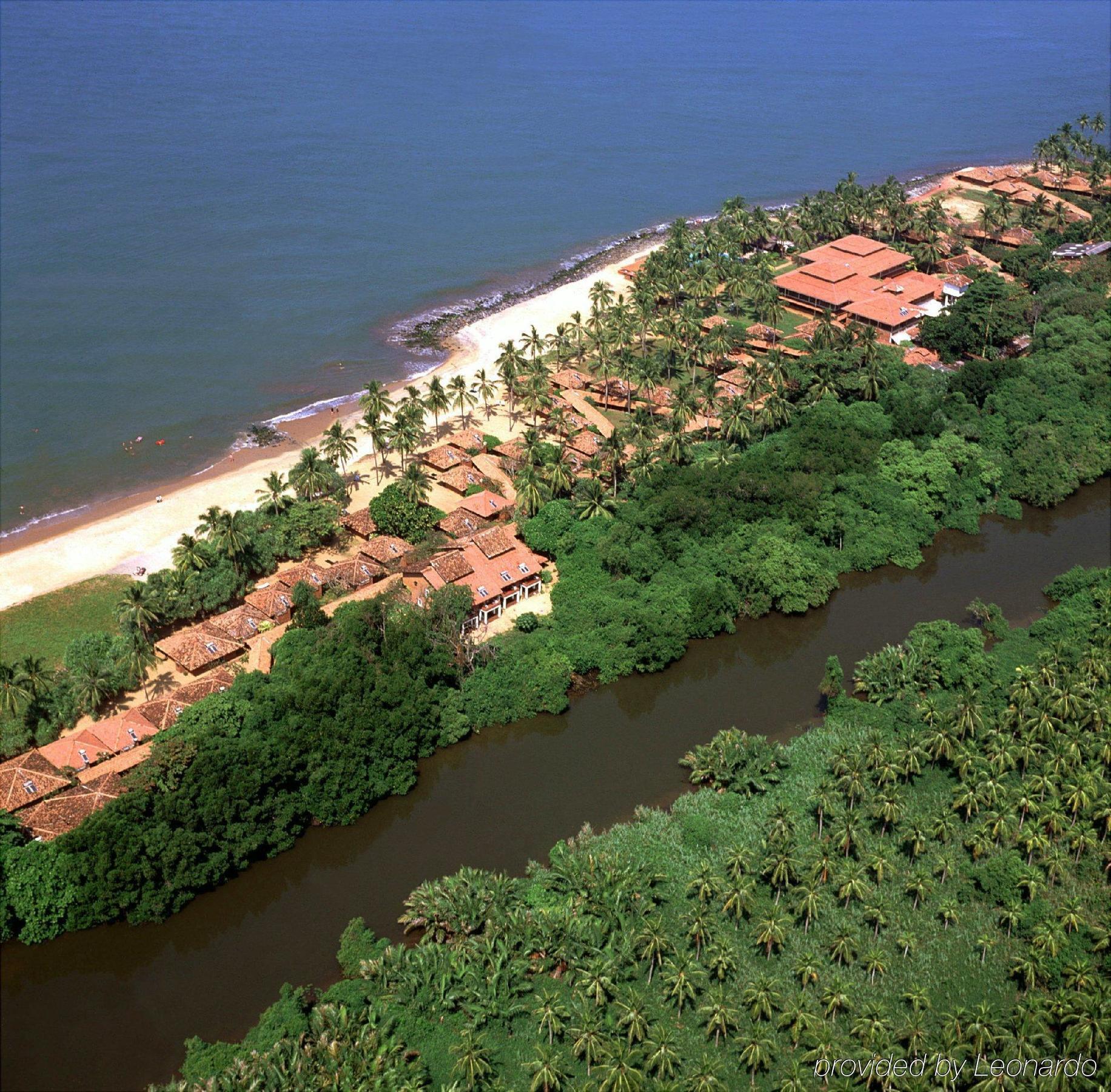 Ranweli Holiday Village Wayikkal Bagian luar foto