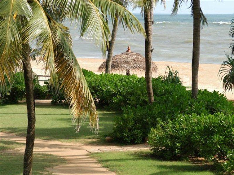 Ranweli Holiday Village Wayikkal Bagian luar foto
