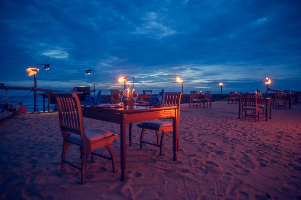 Ranweli Holiday Village Wayikkal Bagian luar foto